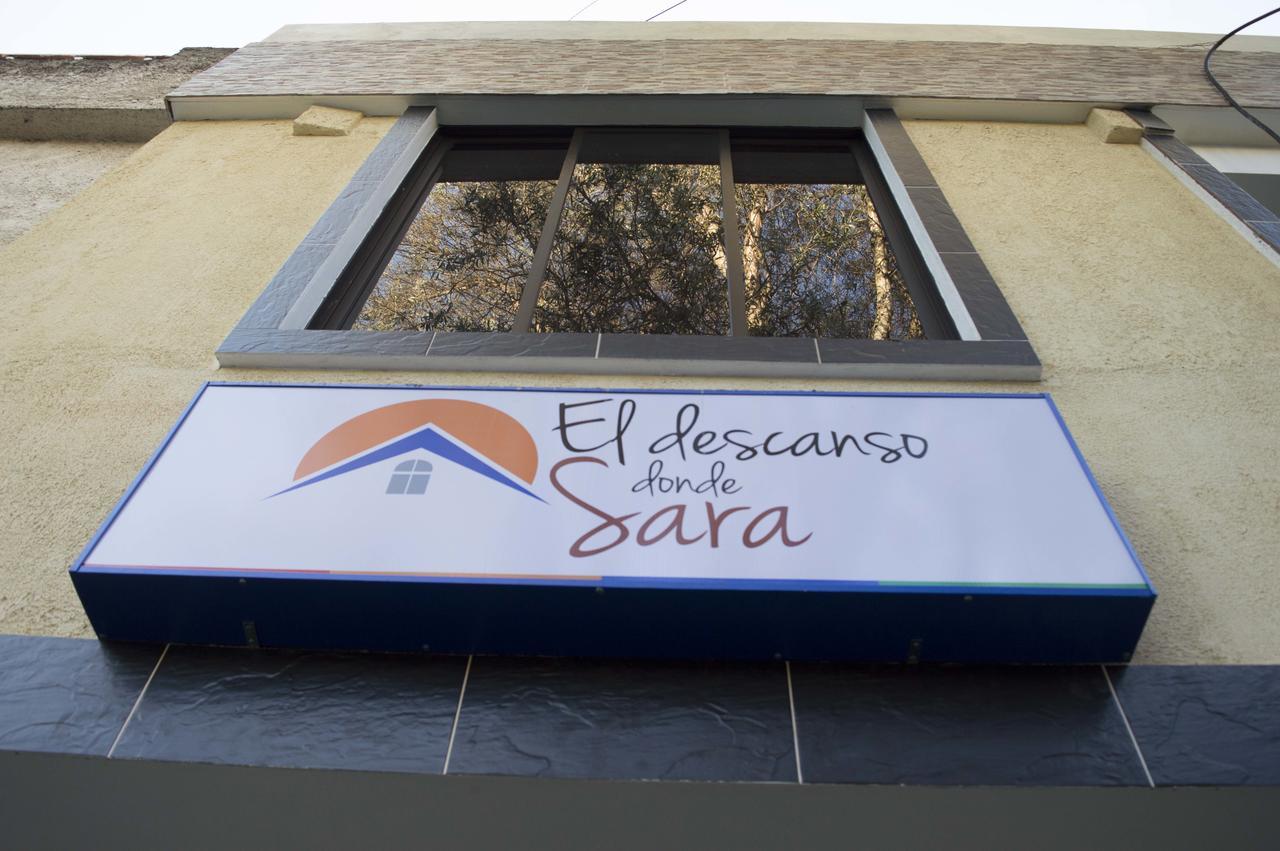 El Descanso Donde Sara Hostel Medellin Exterior photo